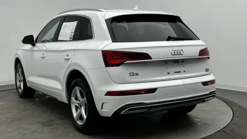 More photos of 2021 Audi Q5 Premium at Auto Boutique Florida, FL