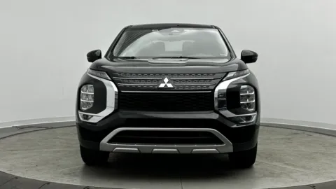 Photos of 2024 Mitsubishi Outlander SE Black Edition w/Pano Roof for sale in Jacksonville, FL at Auto Boutique Florida