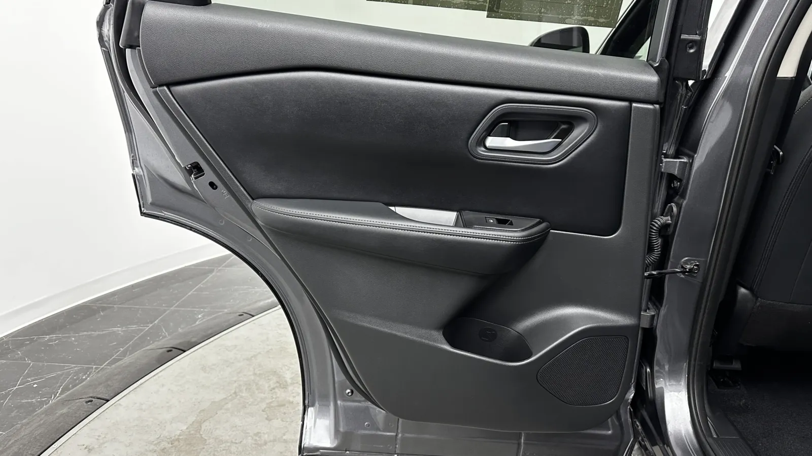 Nissan Rogue photo 23