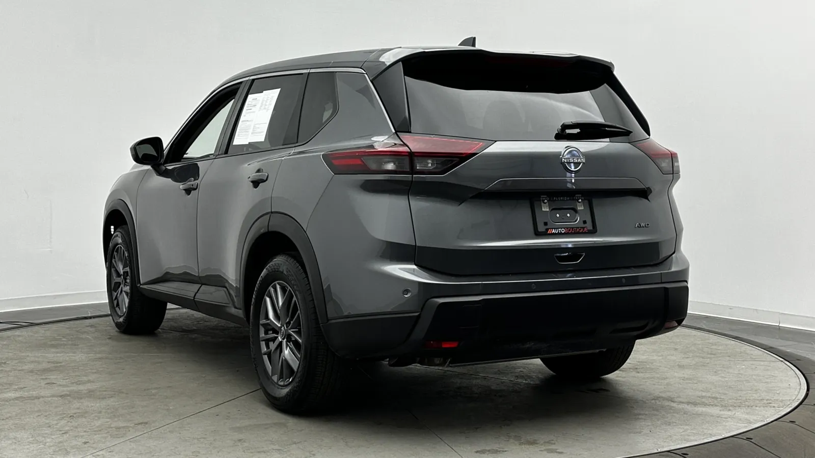 Nissan Rogue photo 4
