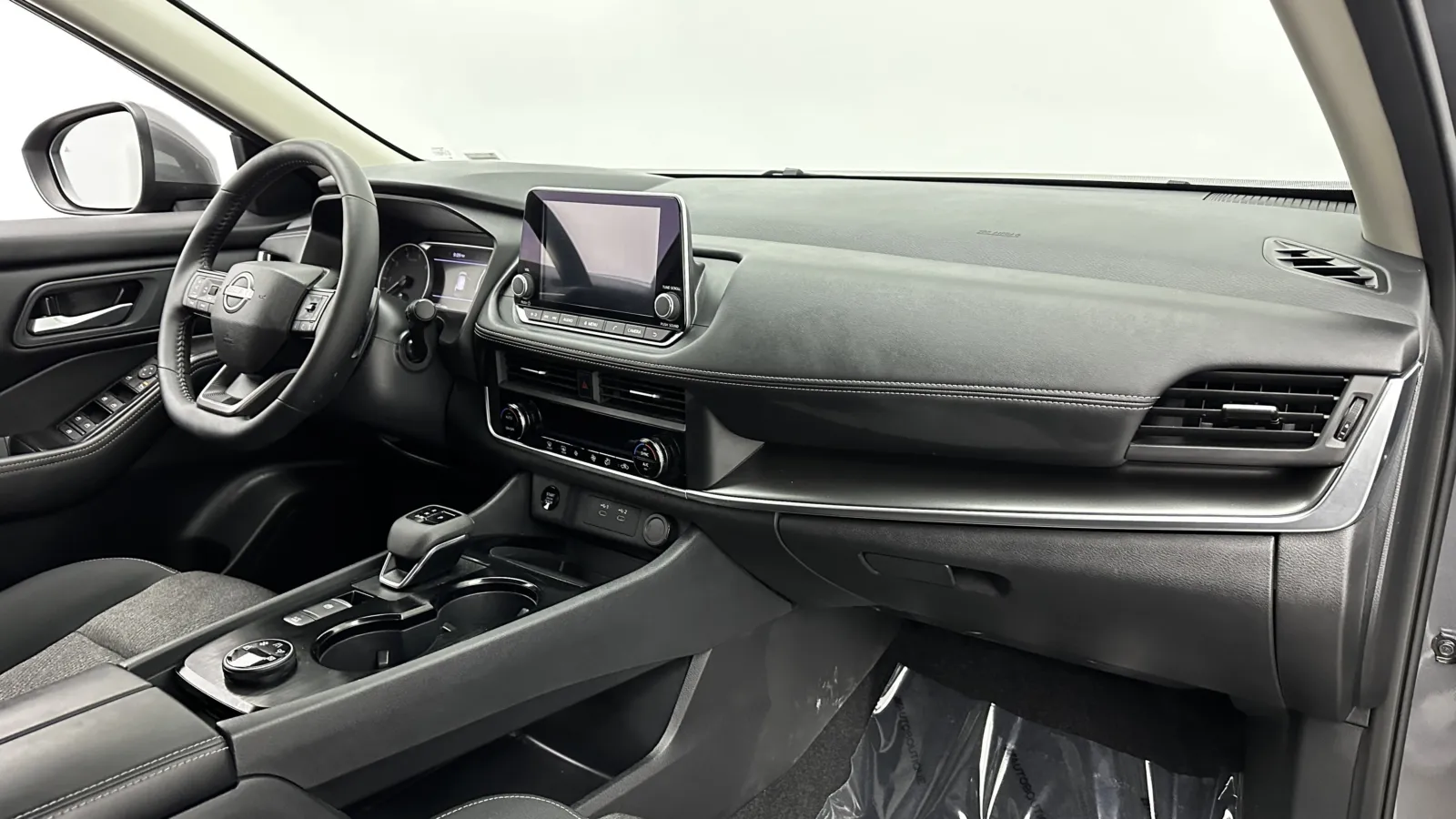 Nissan Rogue photo 33