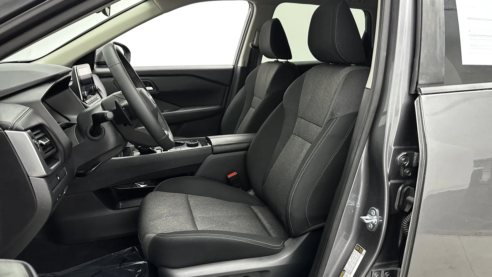 Nissan Rogue photo 13