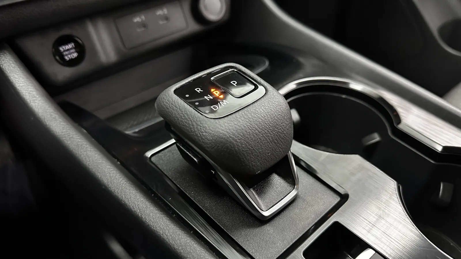 Nissan Rogue photo 14
