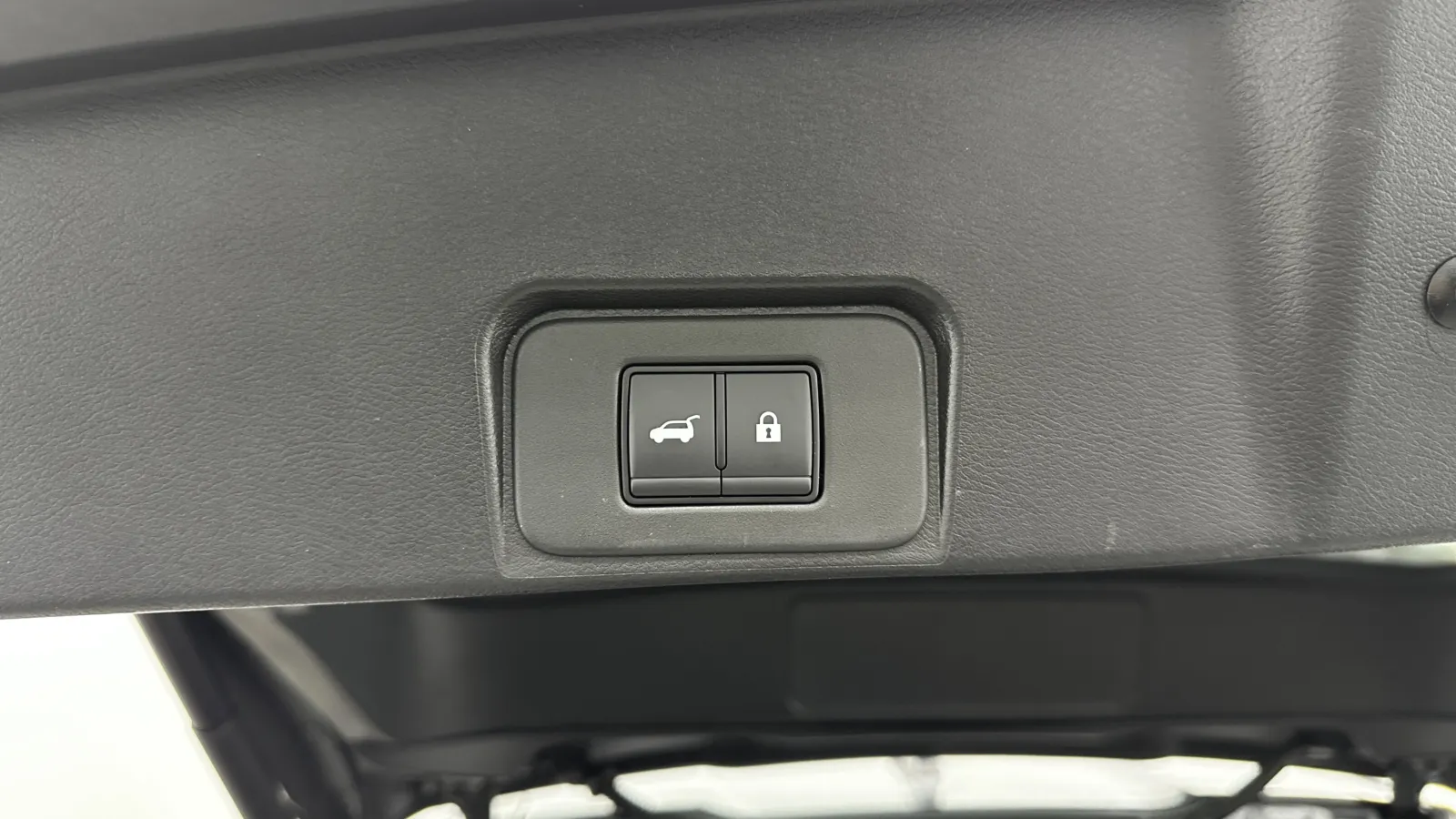 Nissan Rogue photo 29