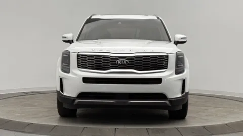 Photos of 2020 Kia Telluride EX for sale in Jacksonville, FL at Auto Boutique Florida