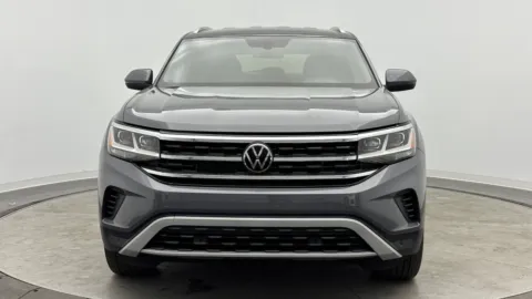 Photos of 2023 Volkswagen Atlas Cross Sport 3.6L V6 SE w/Technology for sale in Jacksonville, FL at Auto Boutique Florida