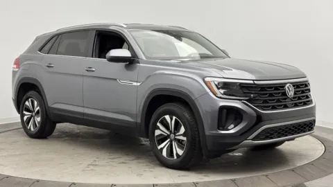 Another view of 2025 Volkswagen Atlas Cross Sport 2.0T SE for sale in Jacksonville, FL at Auto Boutique Florida