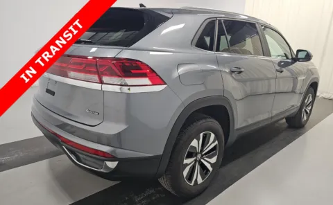 More photos of 2025 Volkswagen Atlas Cross Sport 2.0T SE at Auto Boutique Florida, FL