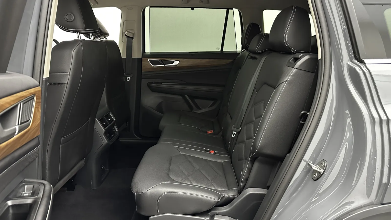 Volkswagen Atlas photo 20