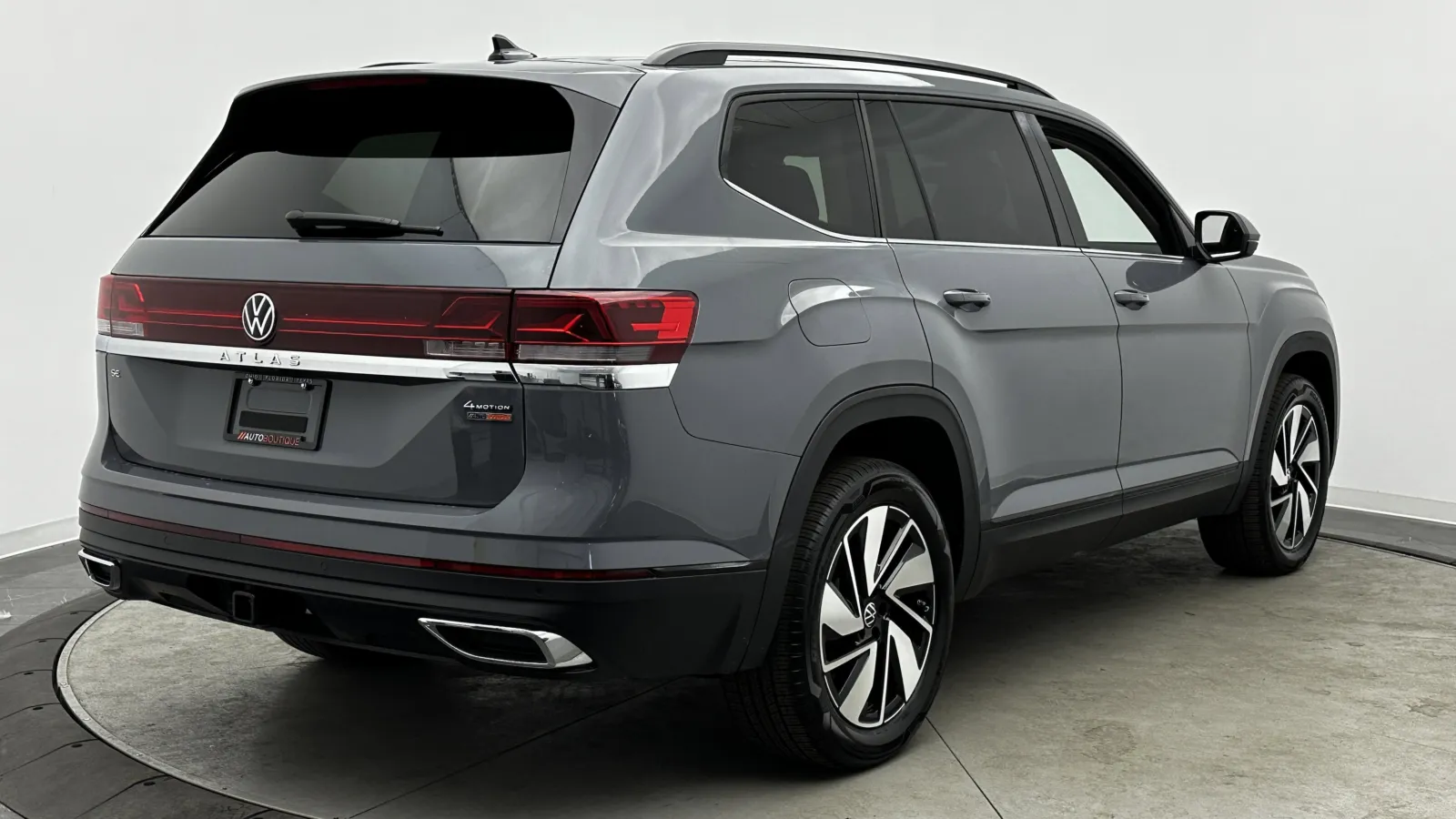Volkswagen Atlas photo 7