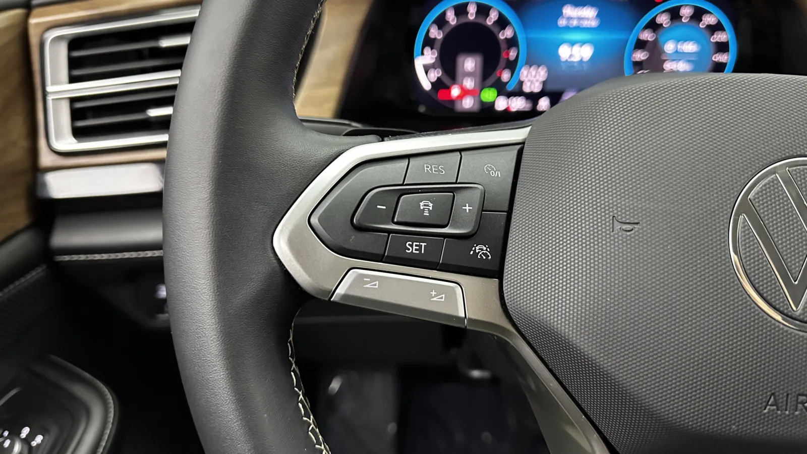 Volkswagen Atlas photo 16