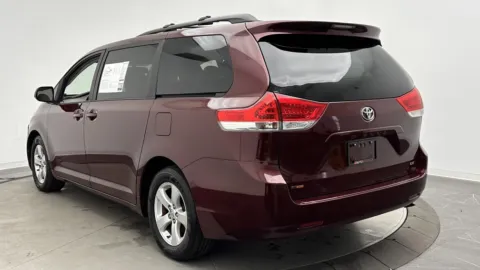 More photos of 2013 Toyota Sienna LE at Auto Boutique Florida, FL
