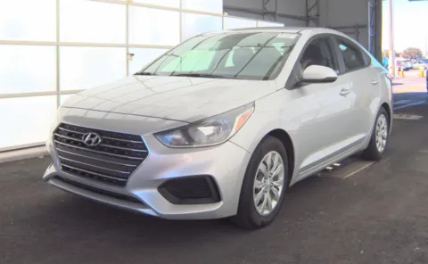 More photos of 2022 Hyundai Accent SE at Auto Boutique Florida, FL