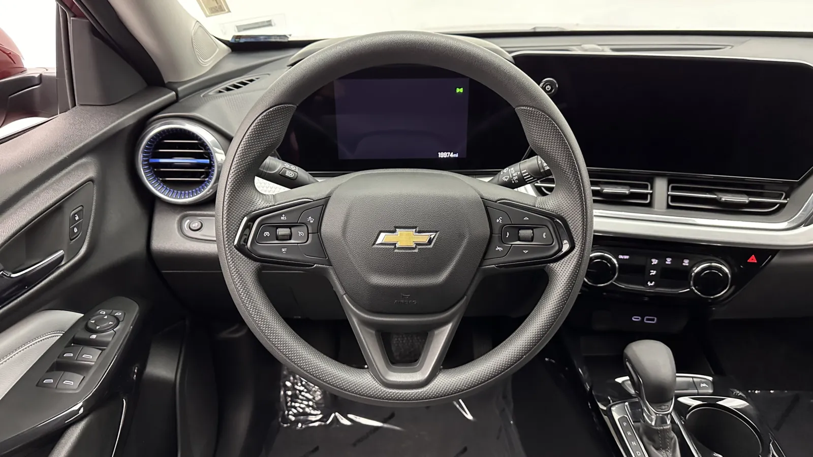 Chevrolet Trax photo 22