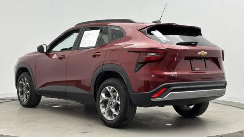 More photos of 2025 Chevrolet Trax LT at Auto Boutique Florida, FL