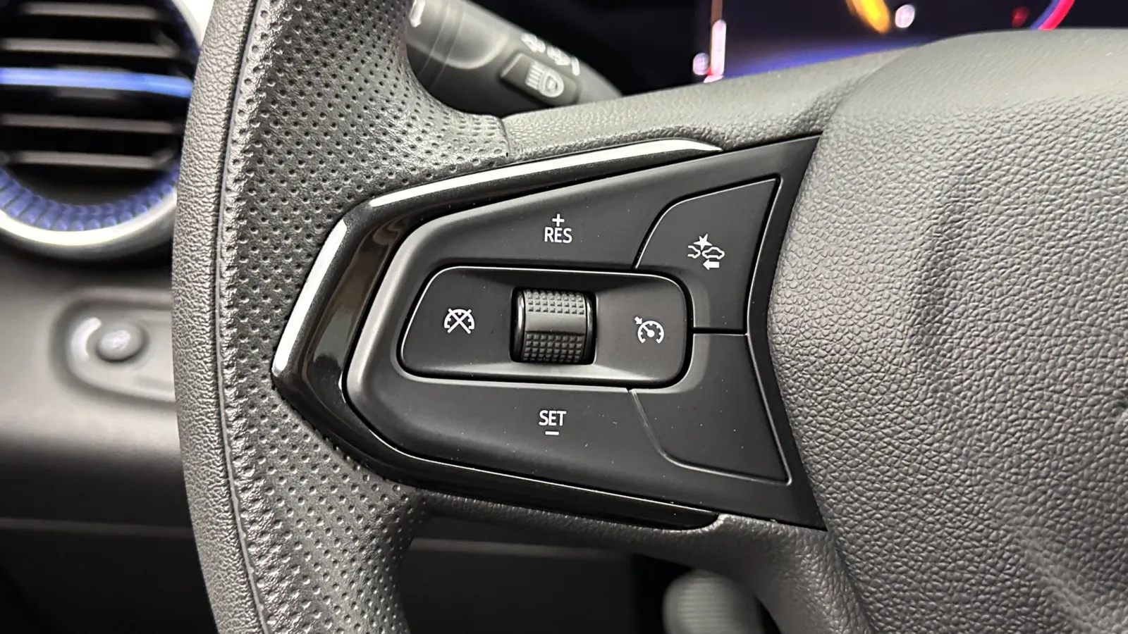 Chevrolet Trax photo 18