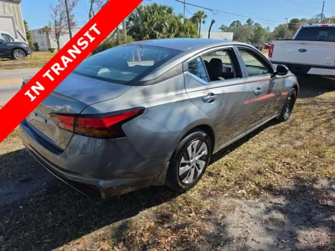 More photos of 2023 Nissan Altima 2.5 S at Auto Boutique Florida, FL
