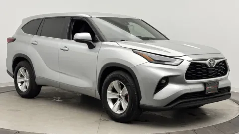 Another view of 2024 Toyota Highlander LE for sale in Jacksonville, FL at Auto Boutique Florida