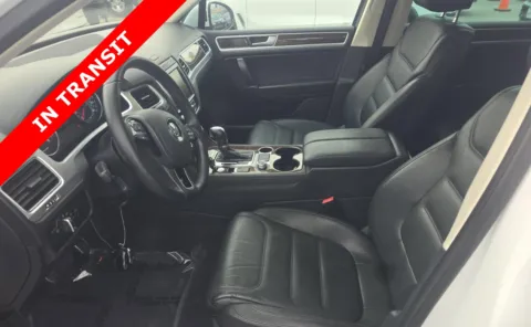 More photos of 2015 Volkswagen Touareg Lux at Auto Boutique Florida, FL