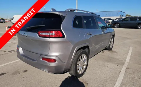 More photos of 2016 Jeep Cherokee Overland at Auto Boutique Florida, FL