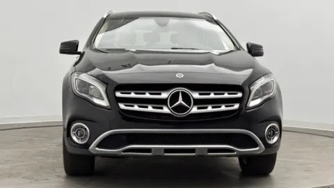 Photos of 2019 Mercedes-Benz GLA 250 for sale in Jacksonville, FL at Auto Boutique Florida
