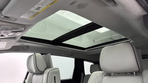 More photos of 2018 Jeep Grand Cherokee Summit at Auto Boutique Florida, FL