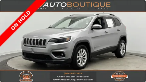 Silver 2019 Jeep Cherokee Latitude for sale in Jacksonville, FL