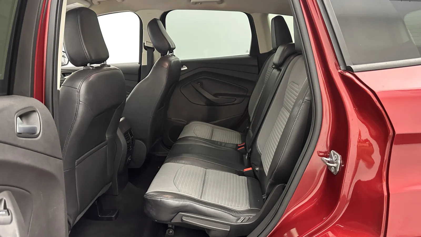 Ford Escape photo 20