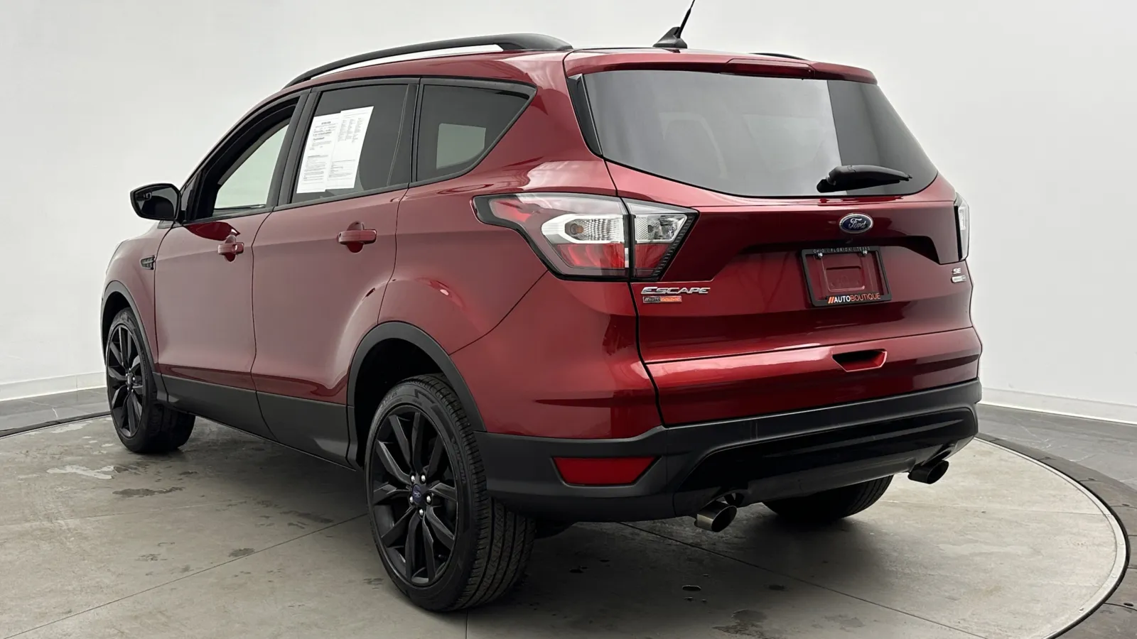 Ford Escape photo 5
