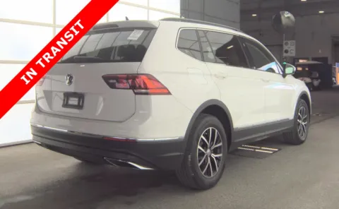 More photos of 2021 Volkswagen Tiguan SE at Auto Boutique Florida, FL