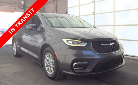 Another view of 2022 Chrysler Pacifica Touring L for sale in Jacksonville, FL at Auto Boutique Florida