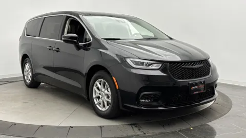 Another view of 2024 Chrysler Pacifica Touring L for sale in Jacksonville, FL at Auto Boutique Florida