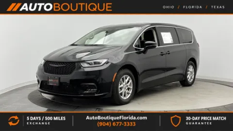Black 2024 Chrysler Pacifica Touring L for sale in Jacksonville, FL