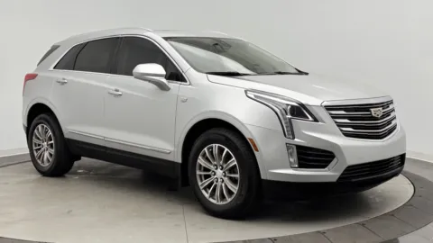 Another view of 2019 Cadillac XT5 Luxury FWD for sale in Jacksonville, FL at Auto Boutique Florida