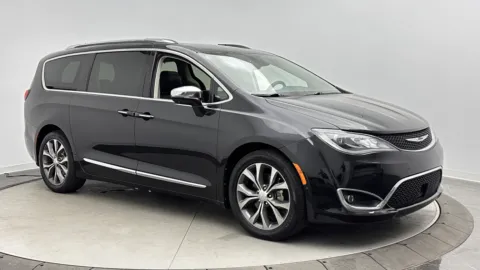 Another view of 2017 Chrysler Pacifica Limited for sale in Jacksonville, FL at Auto Boutique Florida