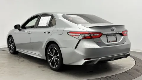 More photos of 2018 Toyota Camry SE at Auto Boutique Florida, FL