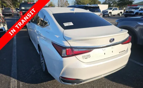 More photos of 2020 Lexus ES 300h at Auto Boutique Florida, FL