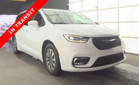 Another view of 2021 Chrysler Pacifica Hybrid Touring L for sale in Jacksonville, FL at Auto Boutique Florida