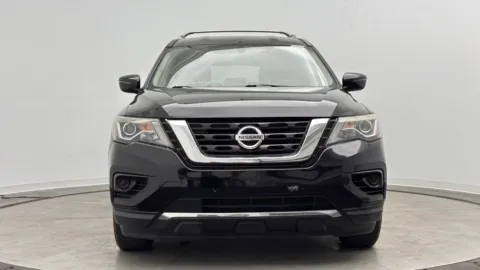 Photos of 2020 Nissan Pathfinder S for sale in Jacksonville, FL at Auto Boutique Florida