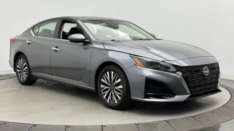 Another view of 2023 Nissan Altima 2.5 SV for sale in Jacksonville, FL at Auto Boutique Florida