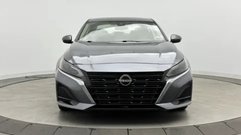 Photos of 2023 Nissan Altima 2.5 SV for sale in Jacksonville, FL at Auto Boutique Florida