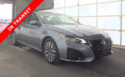 Another view of 2023 Nissan Altima 2.5 SV for sale in Jacksonville, FL at Auto Boutique Florida