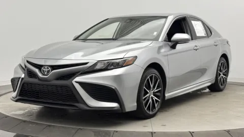 More photos of 2023 Toyota Camry SE at Auto Boutique Florida, FL