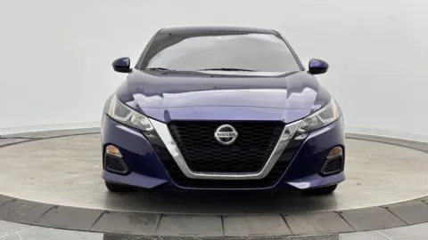 Photos of 2021 Nissan Altima 2.5 S for sale in Jacksonville, FL at Auto Boutique Florida
