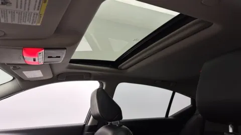 More photos of 2021 Nissan Altima 2.0 SR at Auto Boutique Florida, FL