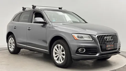 Another view of 2016 Audi Q5 Premium for sale in Jacksonville, FL at Auto Boutique Florida