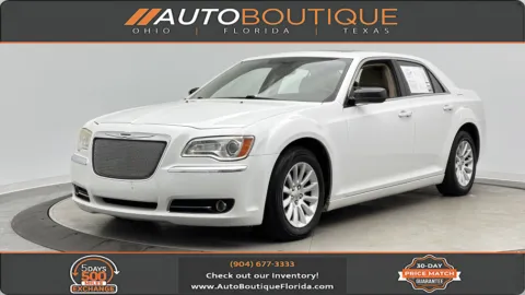 White 2013 Chrysler 300 for sale in Jacksonville, FL