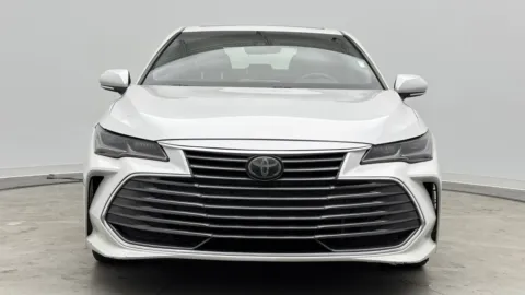 Photos of 2019 Toyota Avalon Limited for sale in Jacksonville, FL at Auto Boutique Florida
