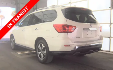More photos of 2019 Nissan Pathfinder SL at Auto Boutique Florida, FL