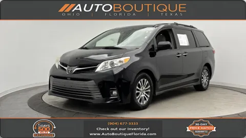 White 2018 Toyota Sienna XLE Auto Access Seat for sale in Jacksonville, FL